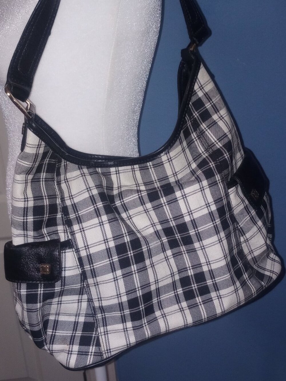 Liz Claiborne Black& White Plaid Bag